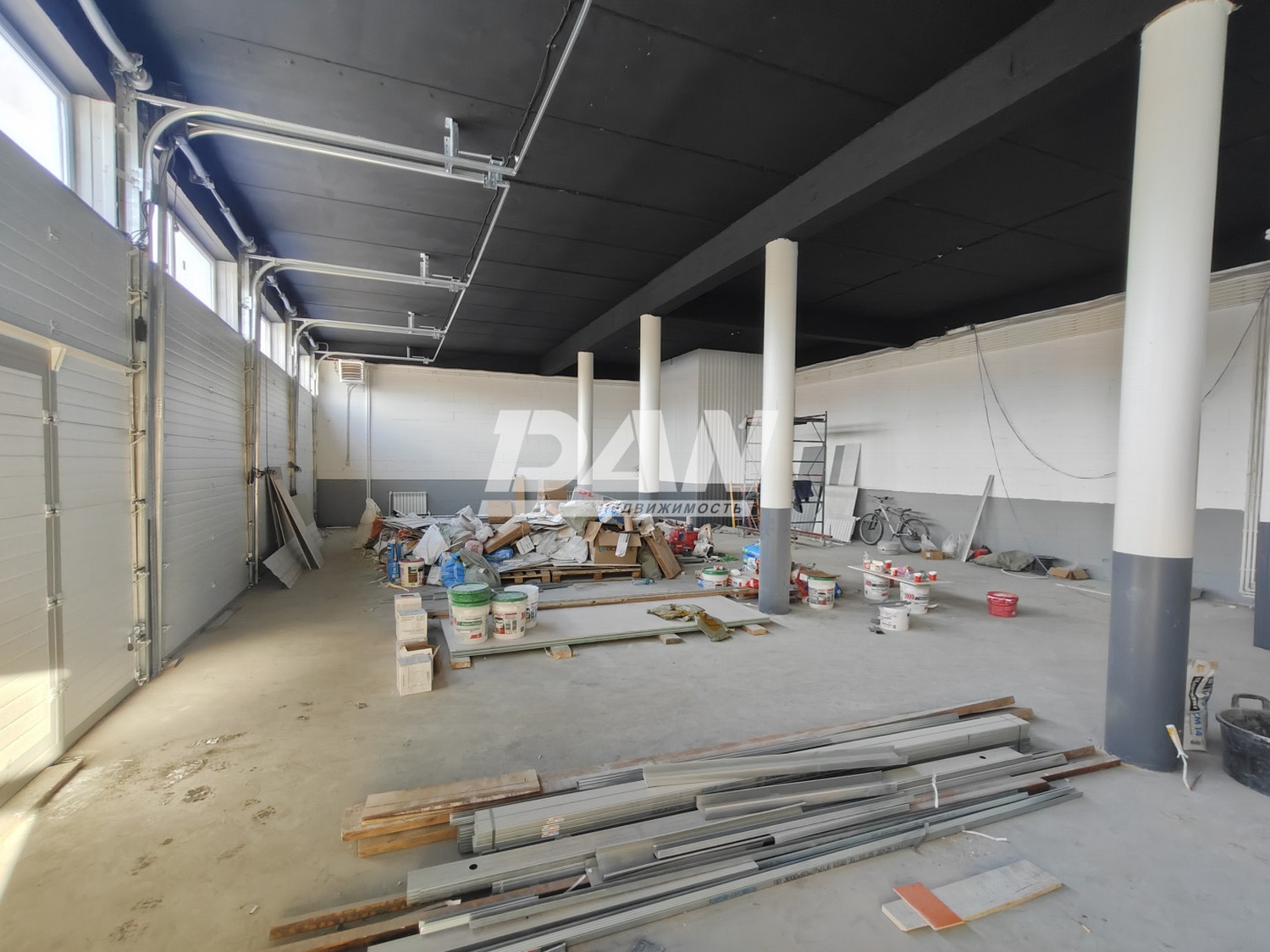 Помещение свободного назначения 268 м²