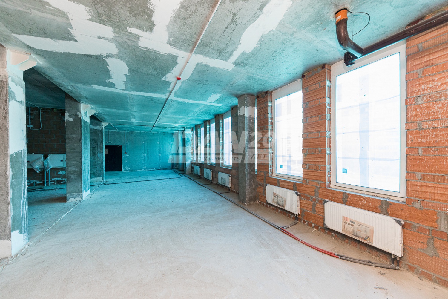 Торговая площадь 289,7 м²