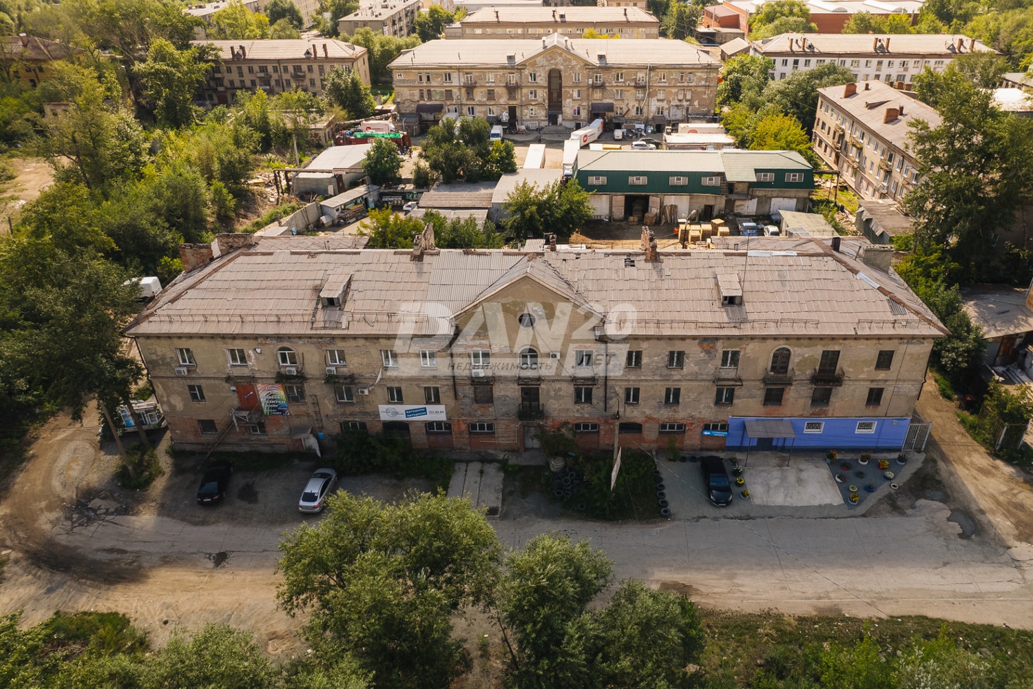 Офис 944 м²