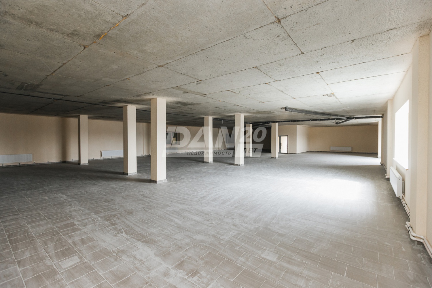 Помещение свободного назначения 844 м²