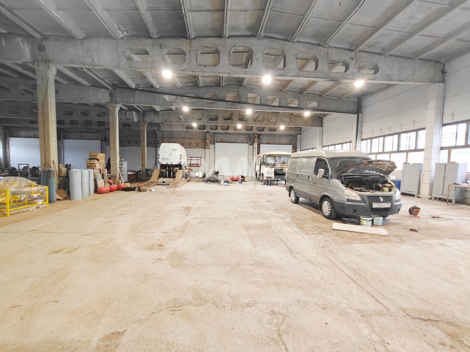Производственное помещение 23000 м²