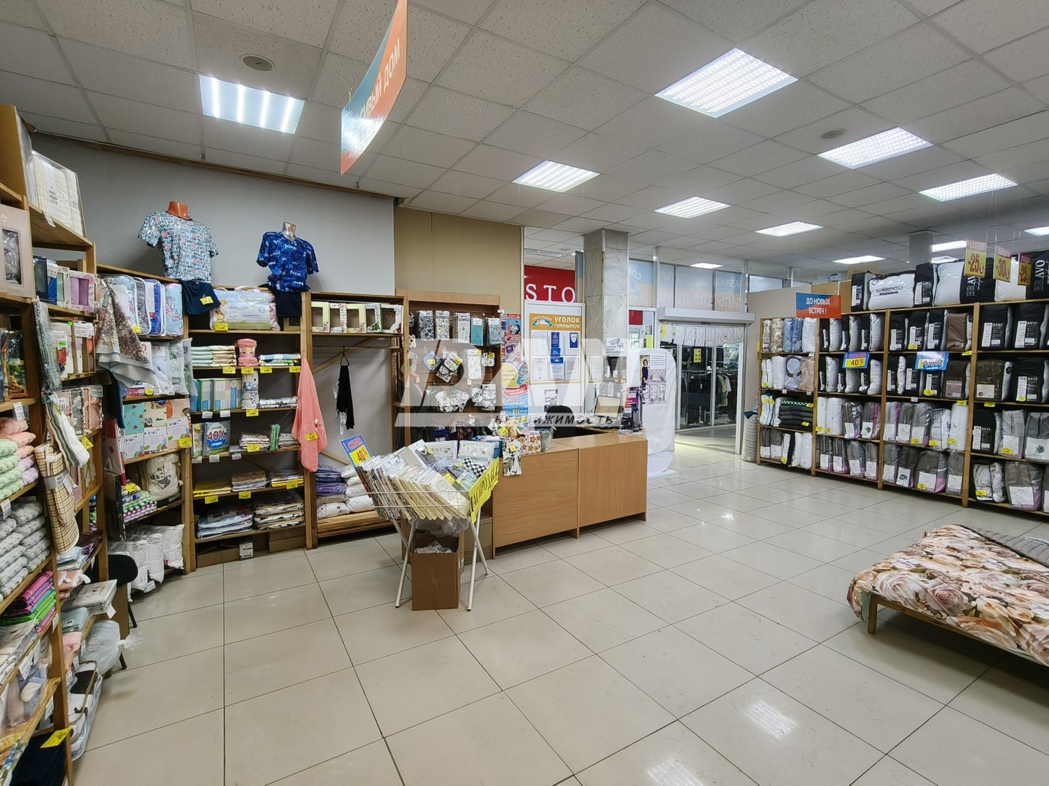 Торговое помещение 100 м²