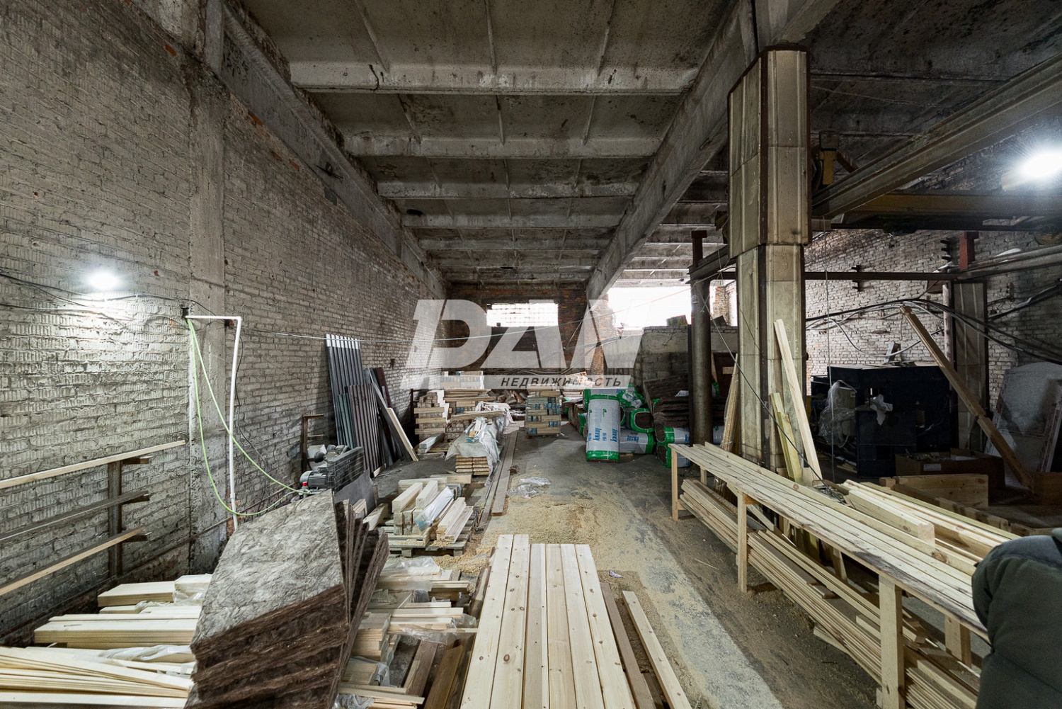 Производственное помещение 2247 м²