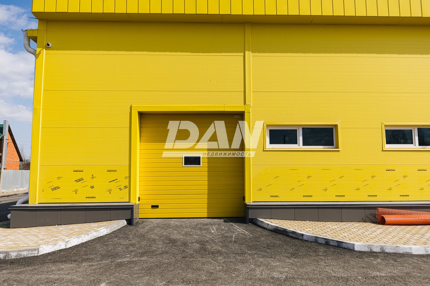 Торговое помещение 335 м²