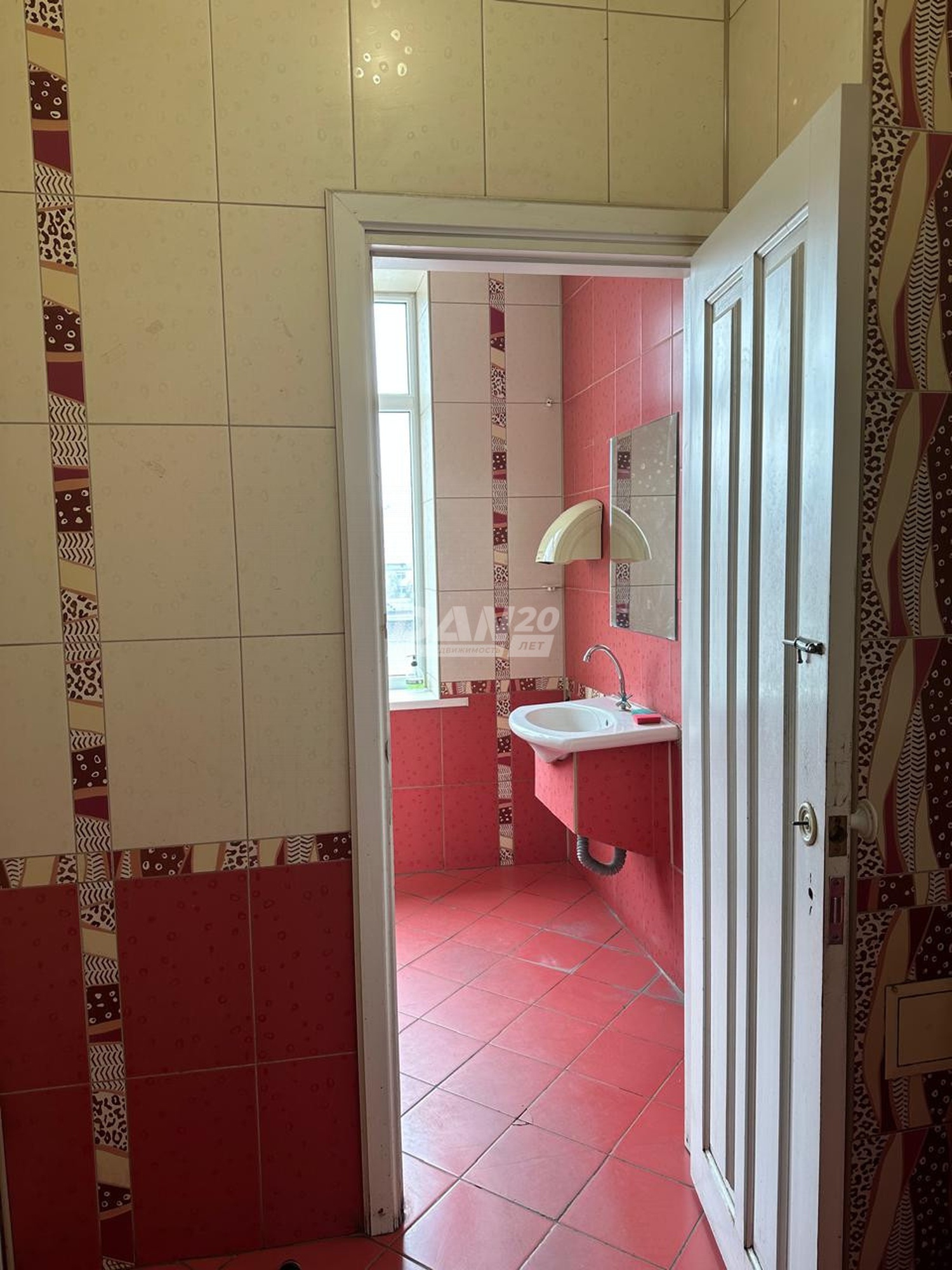 Офис 394,2 м²