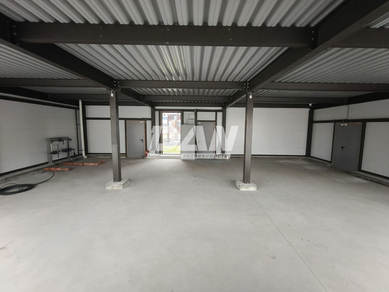 Торговое помещение 82,7 м²