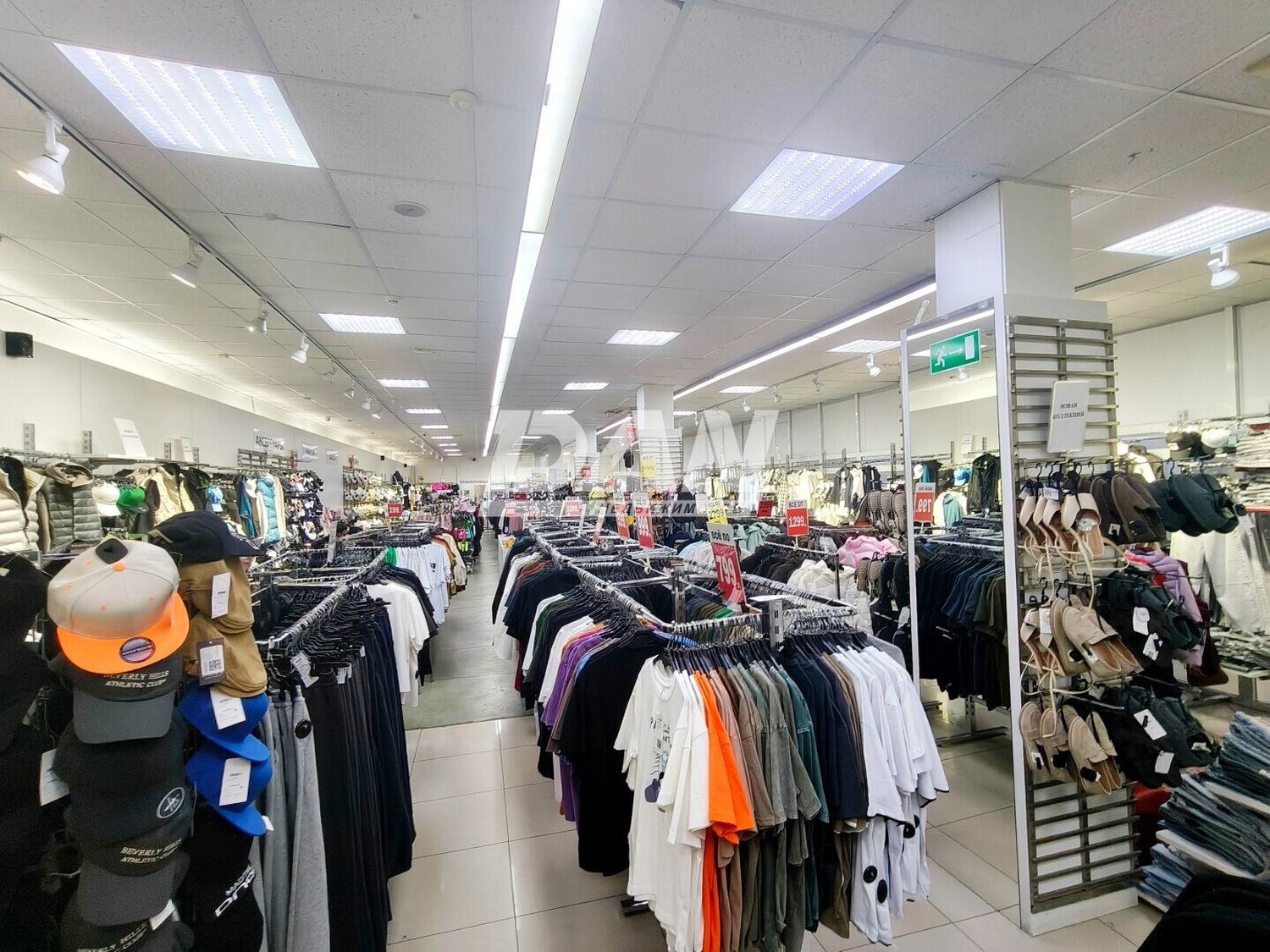 Торговое помещение 355 м²