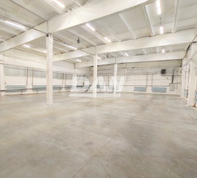 Склад, 565 м²
