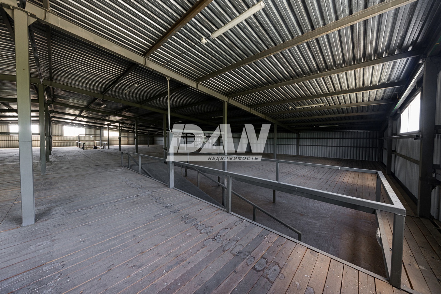 Склад 10358 м²