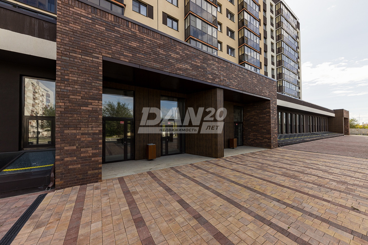 Торговое помещение 270 м²
