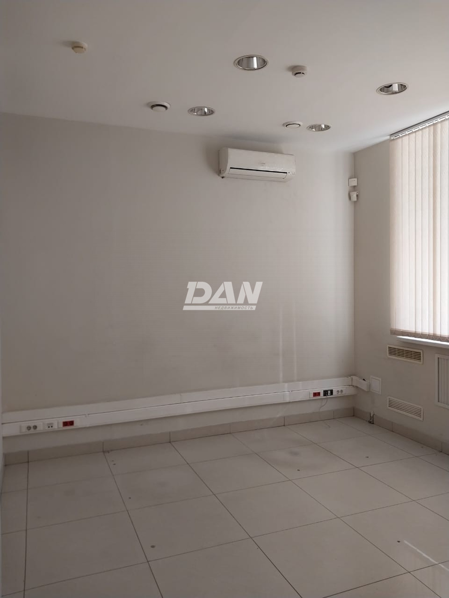 Торговое помещение 244,6 м²