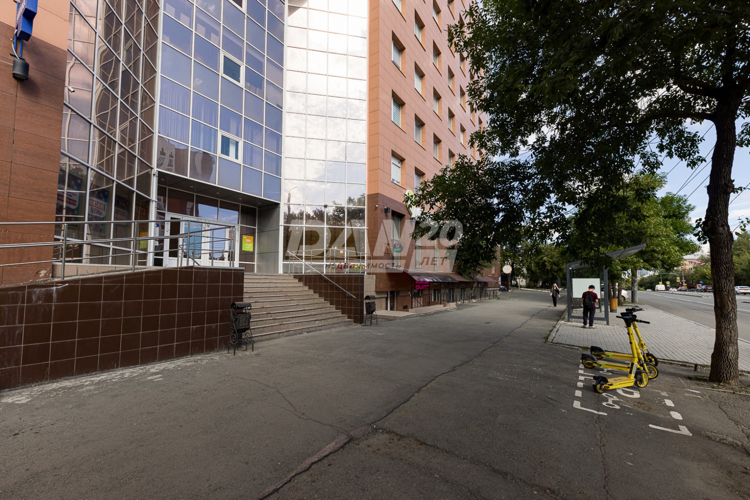 Офис 685,3 м²