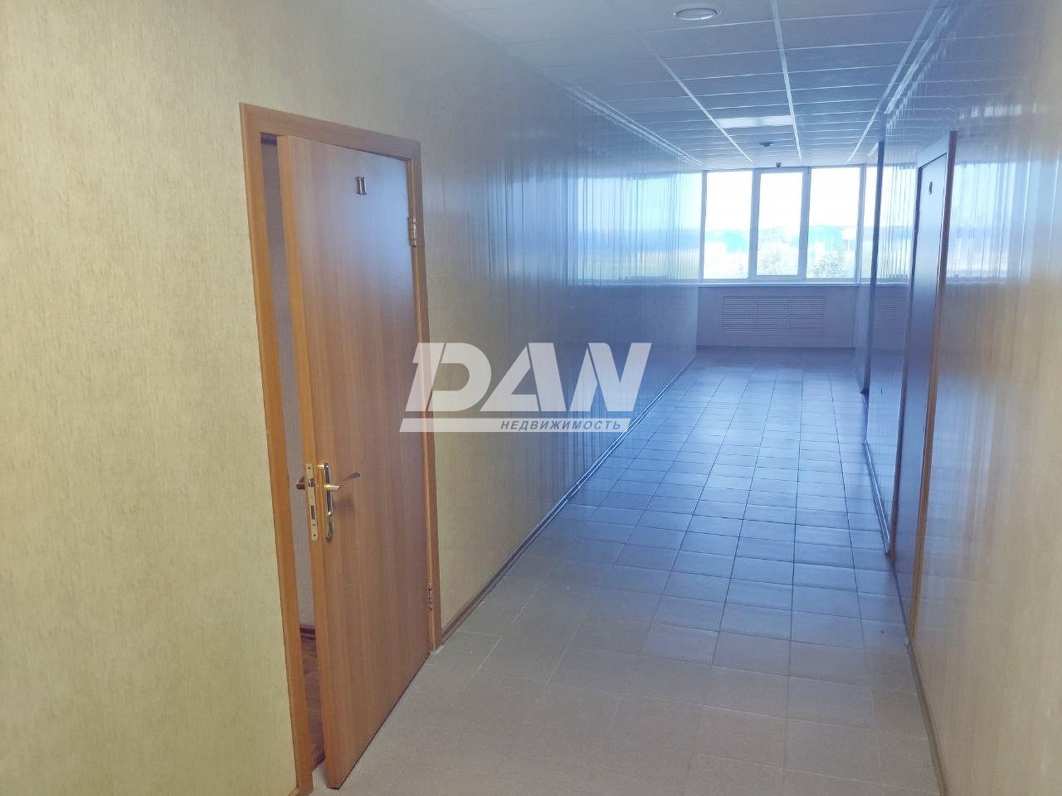 Офис 300 м²
