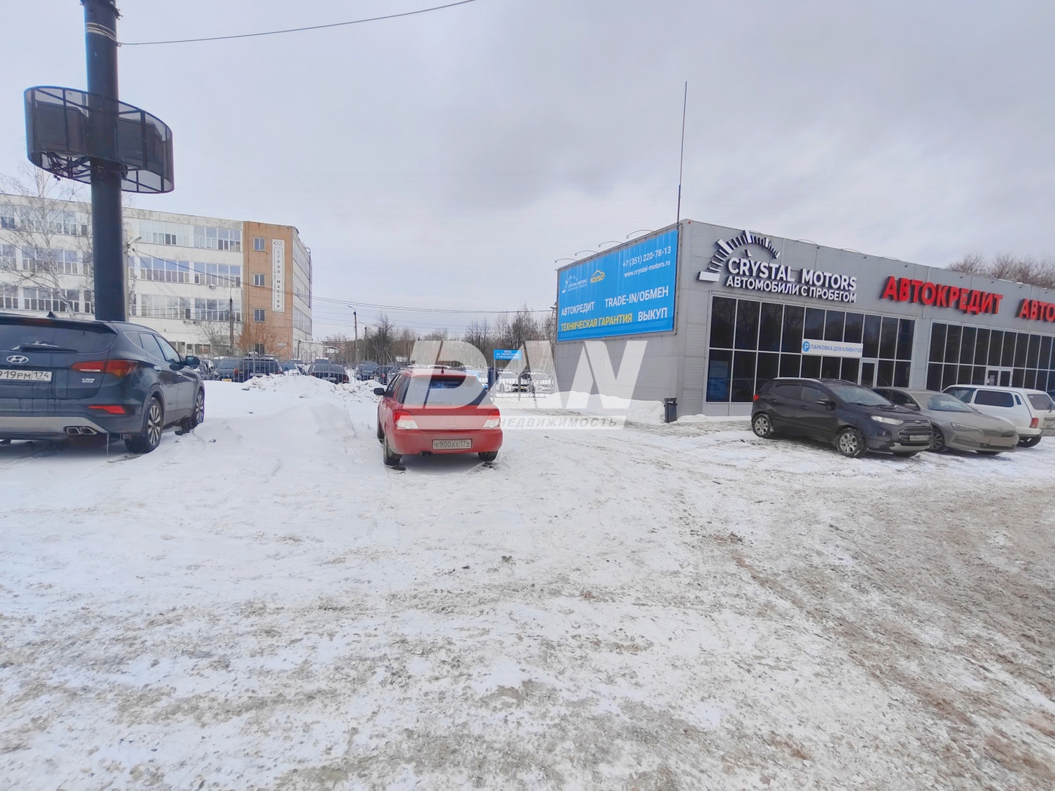 Торговое помещение 300 м²