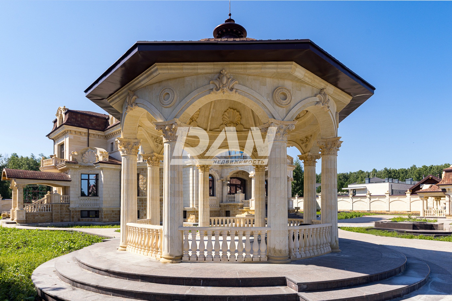 Помещение свободного назначения 1736,3 м²