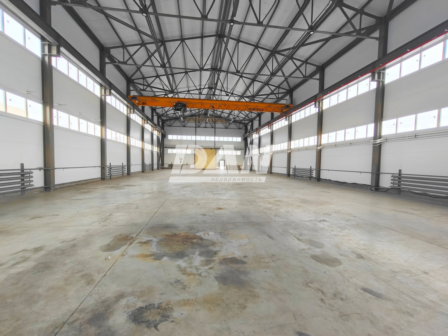 Производственное помещение 900 м²