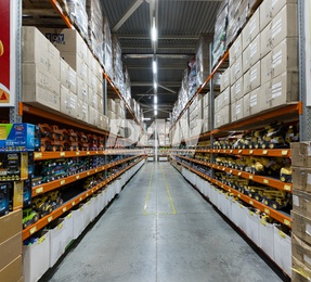 Склад, 7102 м²