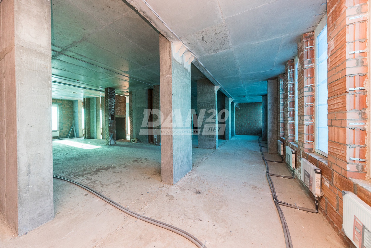 Торговая площадь 313,6 м²