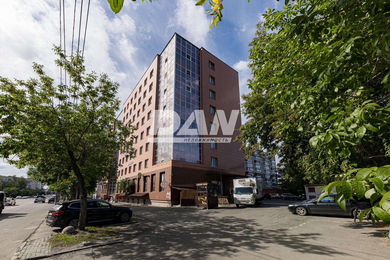 Офис 685,3 м²