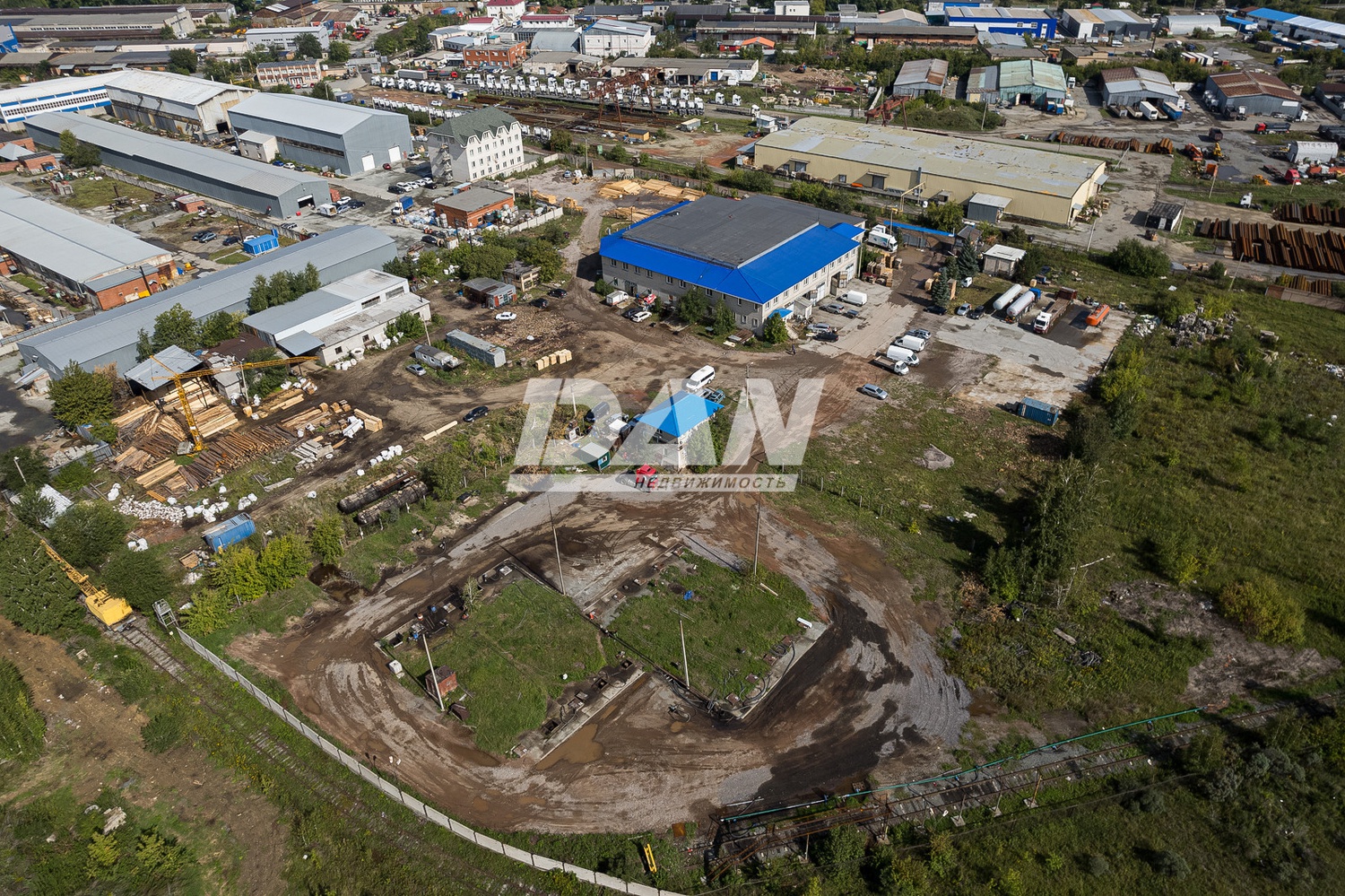 Производственное помещение 6460 м²