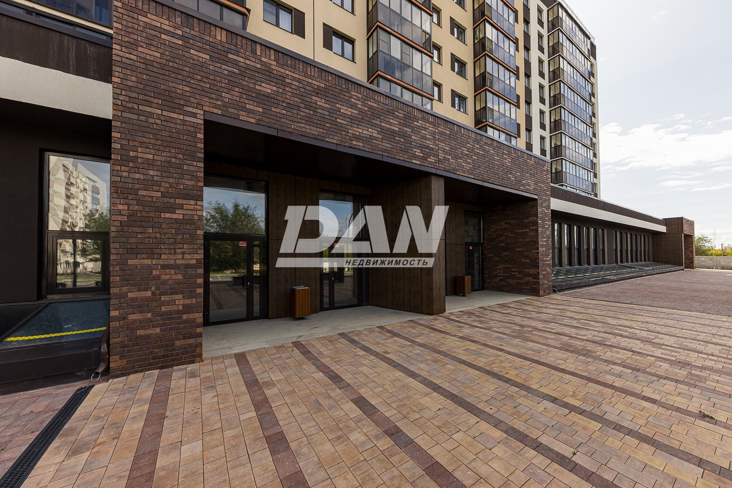 Торговое помещение 270 м²