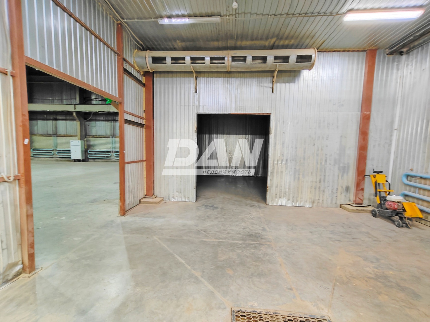 Производственное помещение 1179 м²