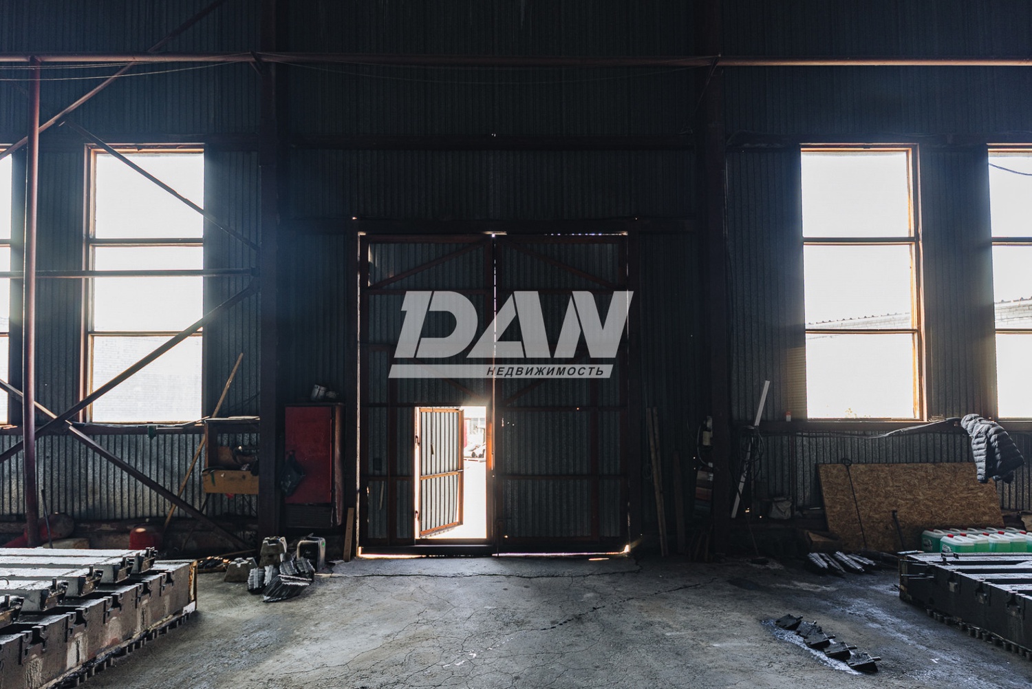 Производственное помещение 10000 м²