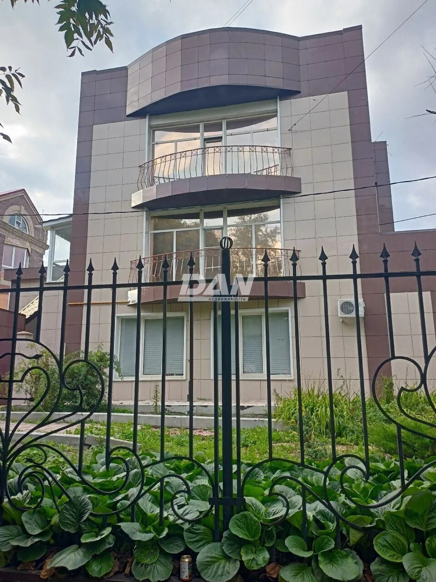 Помещение свободного назначения 447,7 м²