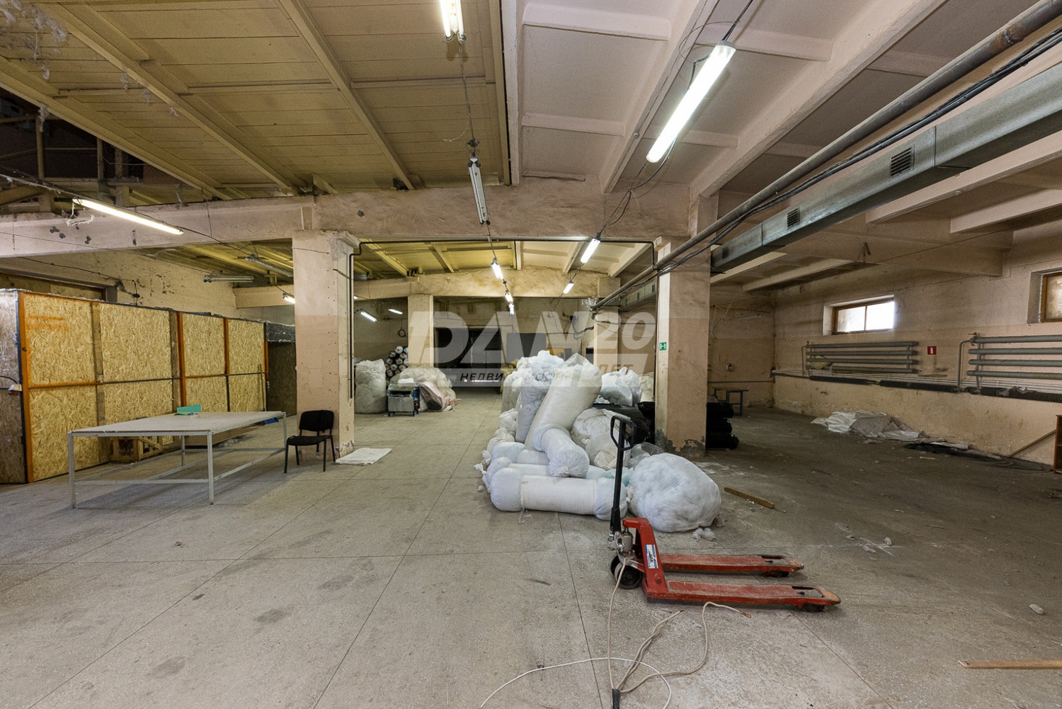 Производственное помещение 1200 м²