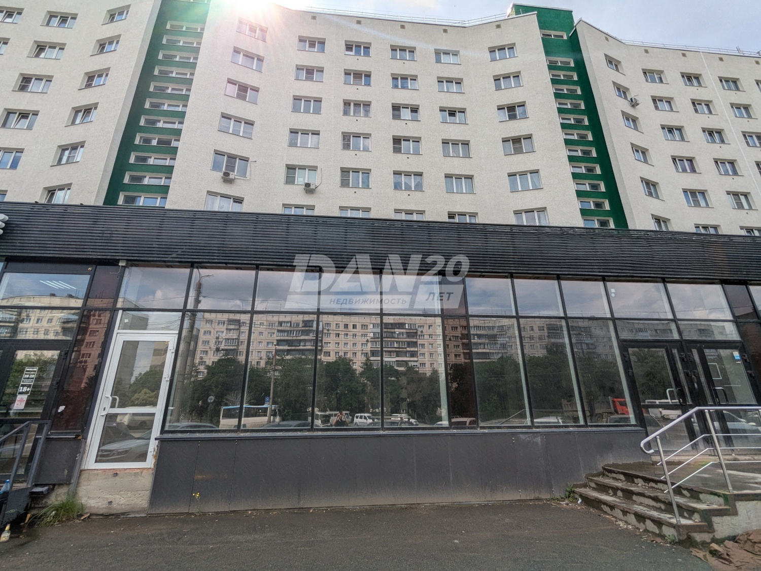 Торговое помещение 188 м²