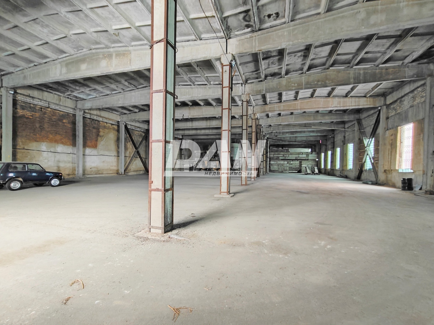 Производственное помещение 5359 м²