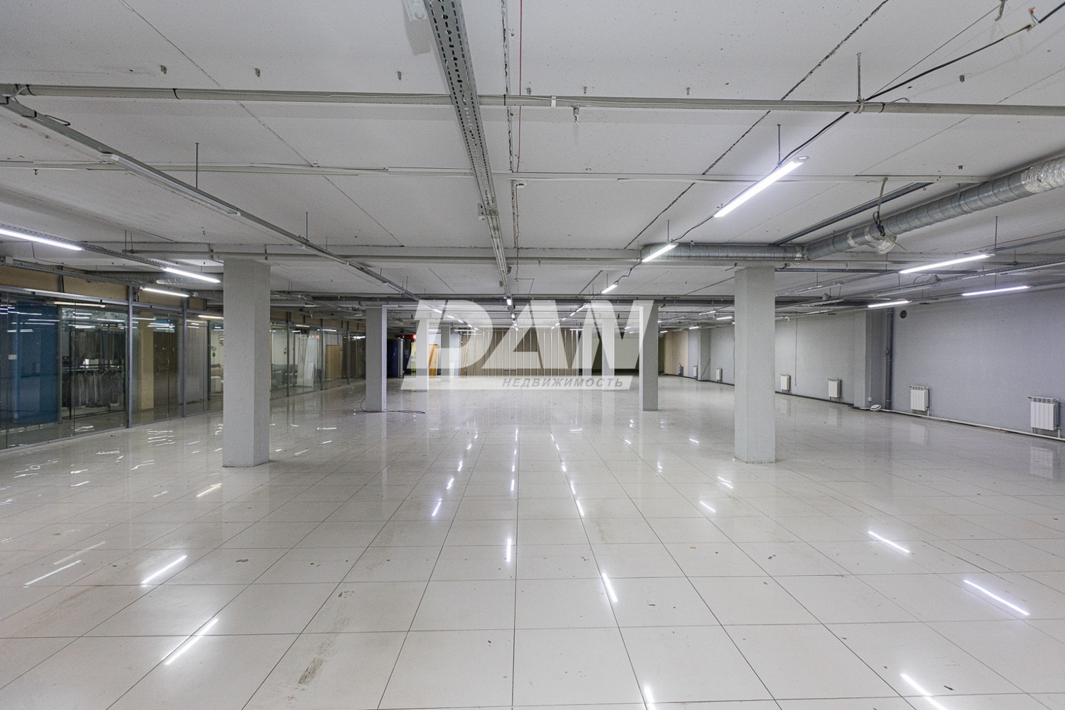 Помещение свободного назначения 780 м²