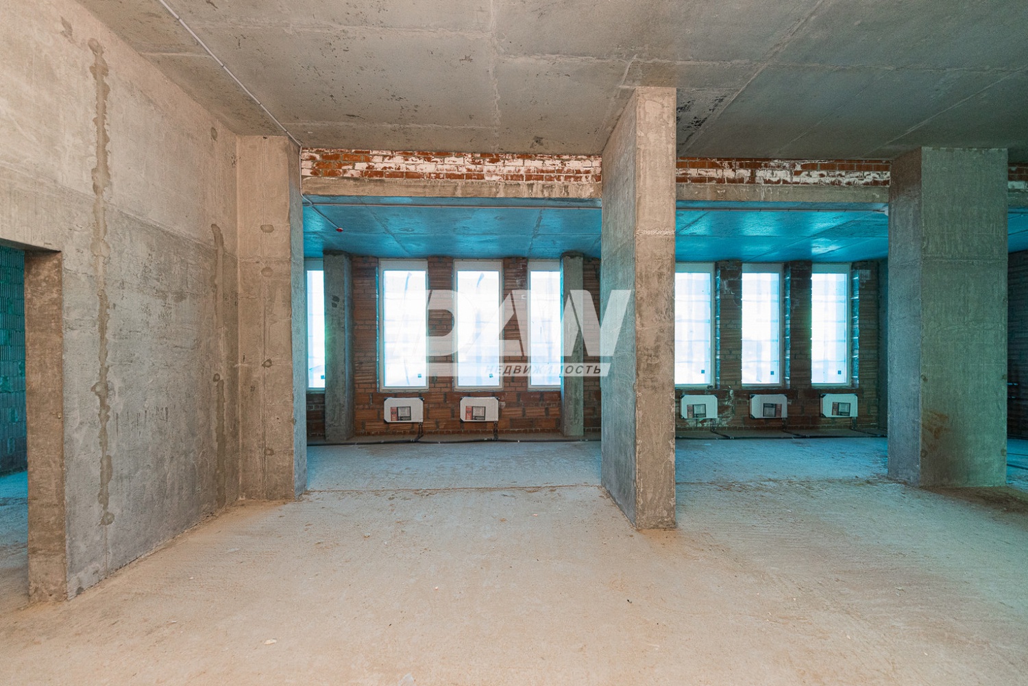 Торговая площадь 313,6 м²