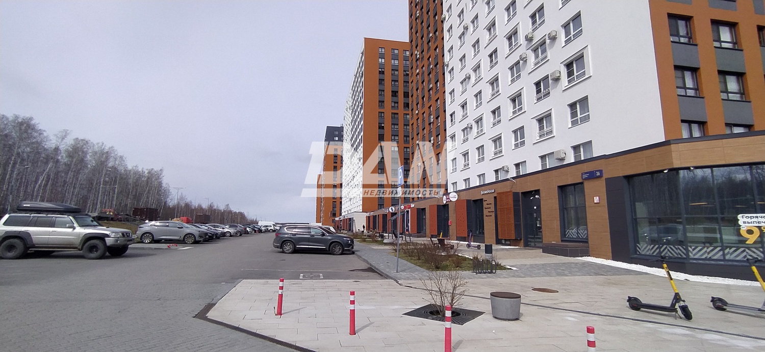 Торговое помещение 155,6 м²