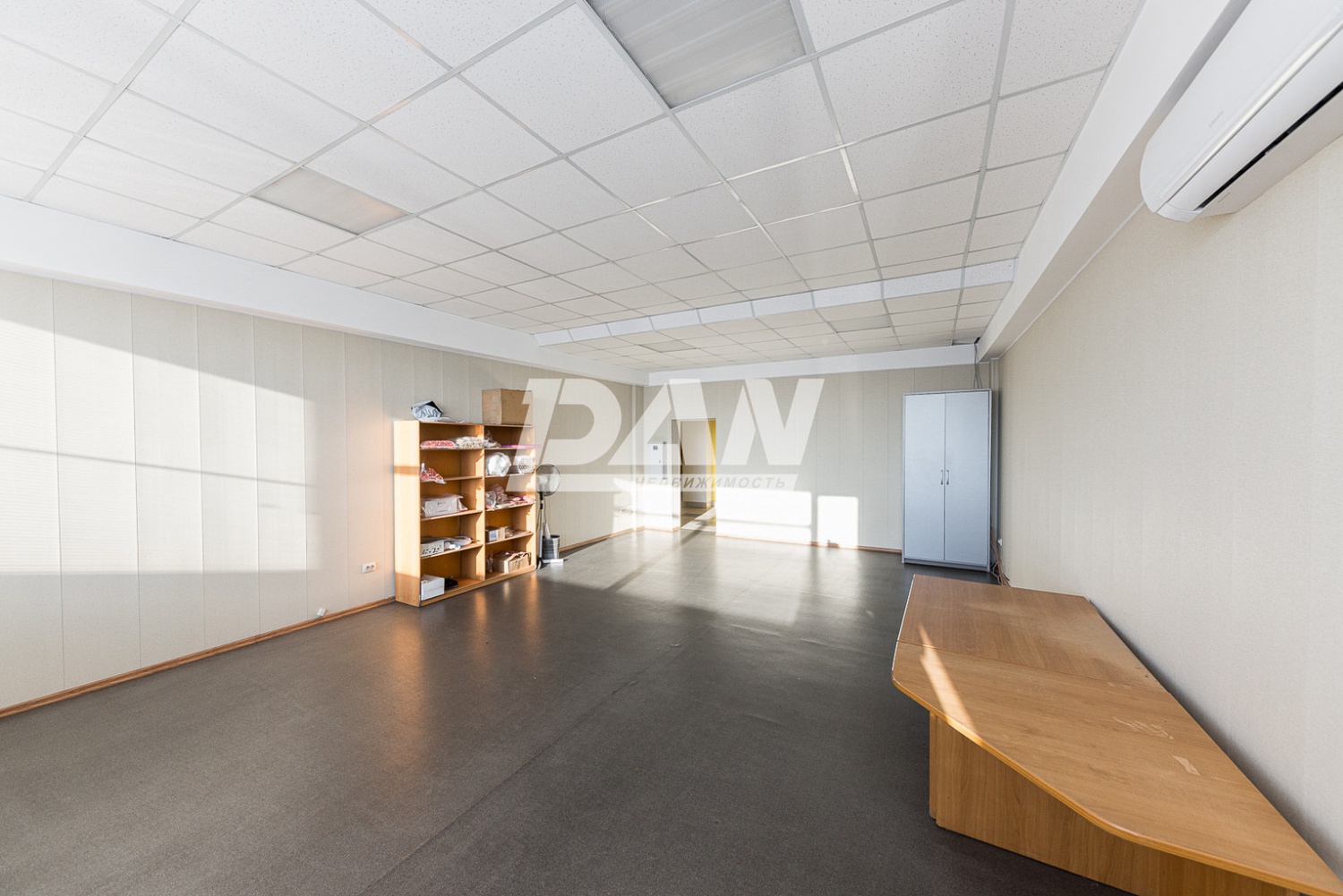 Офис 824,7 м²