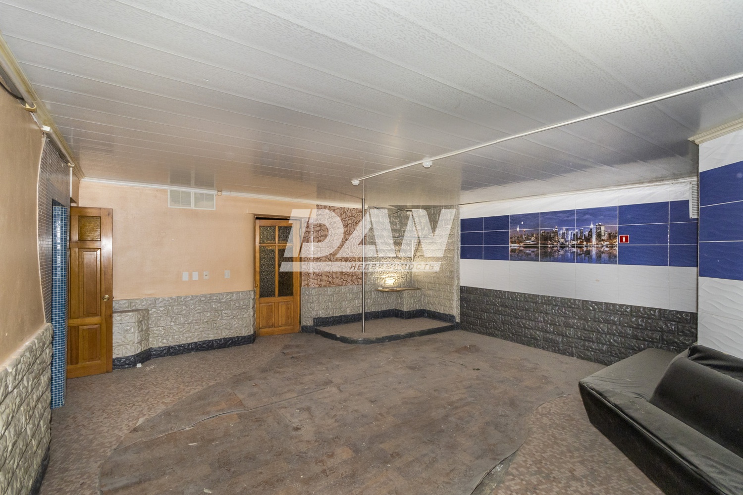 Помещение свободного назначения 534 м²