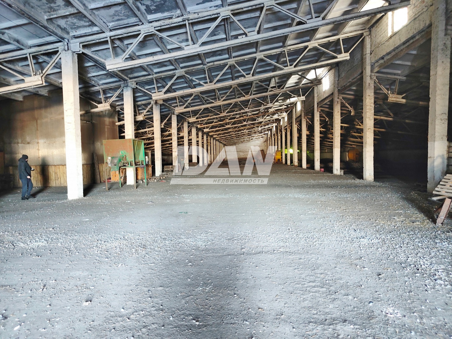 Склад 7544 м²