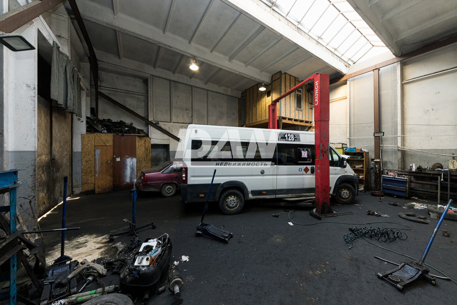 Склад 1150 м²