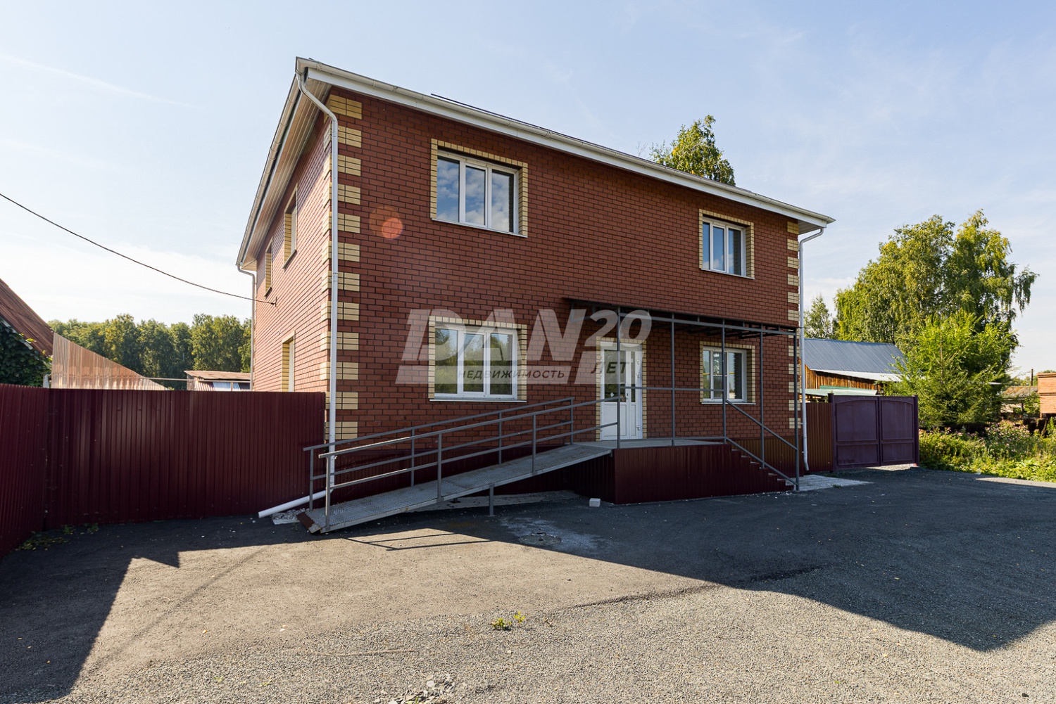 Помещение свободного назначения 337 м²