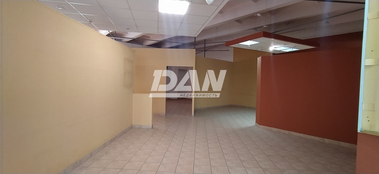 Помещение свободного назначения 820 м²