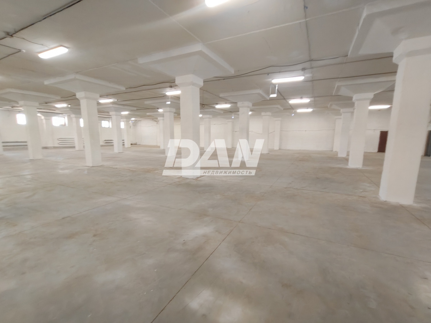 Склад 1867 м²