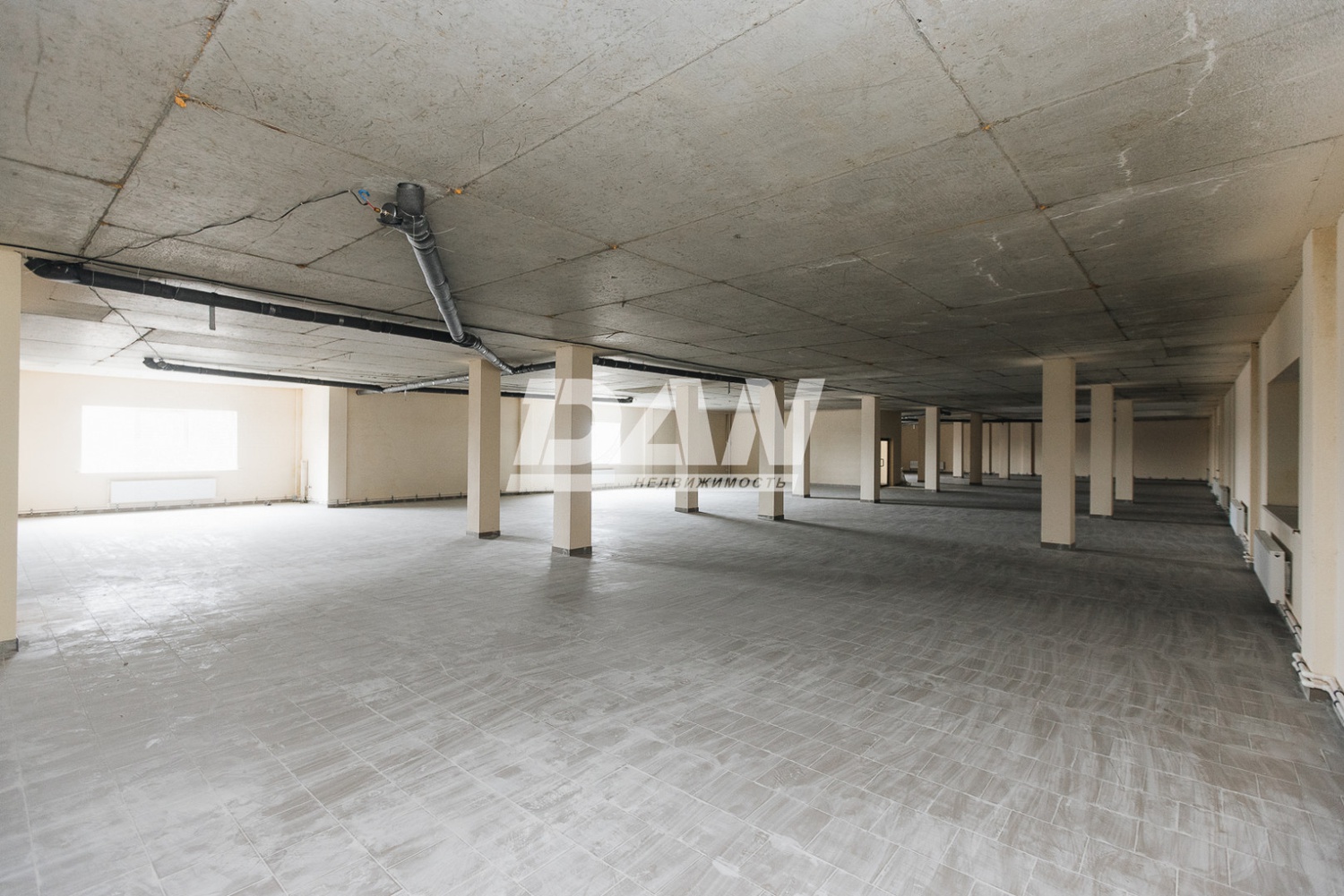 Помещение свободного назначения 844 м²