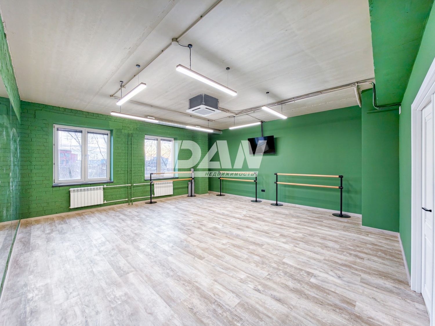 Помещение свободного назначения 1670 м²