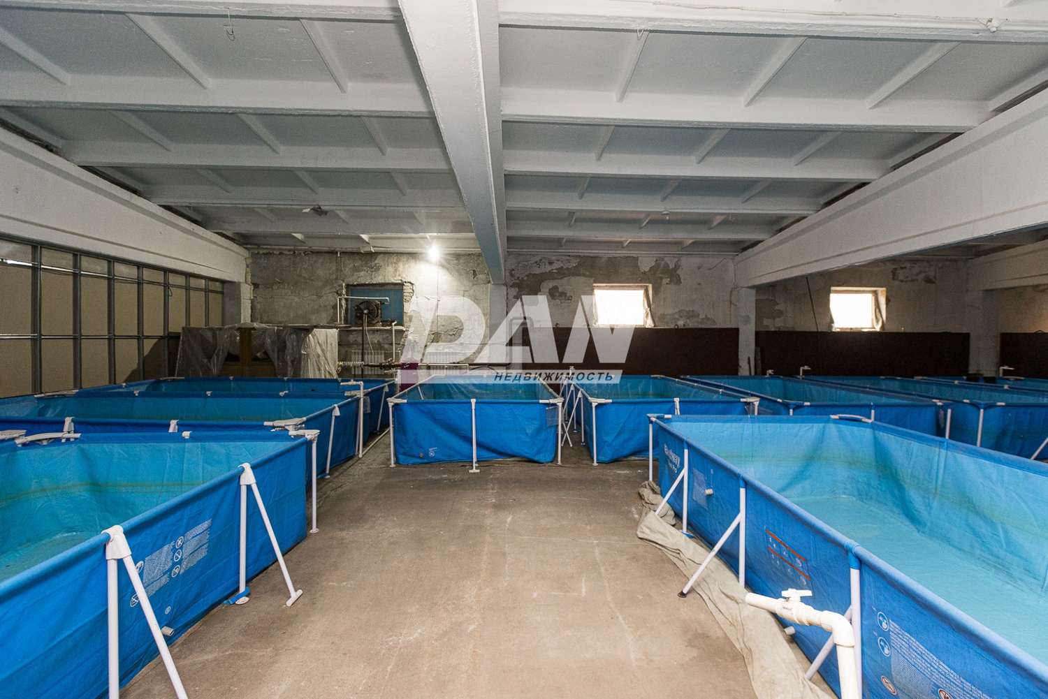 Производственное помещение 413 м²