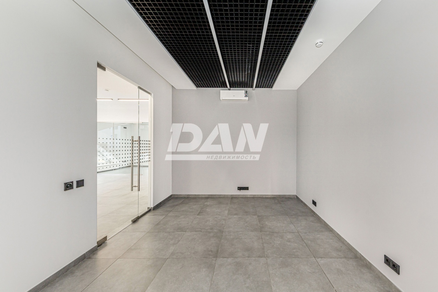 Торговое помещение 267,2 м²