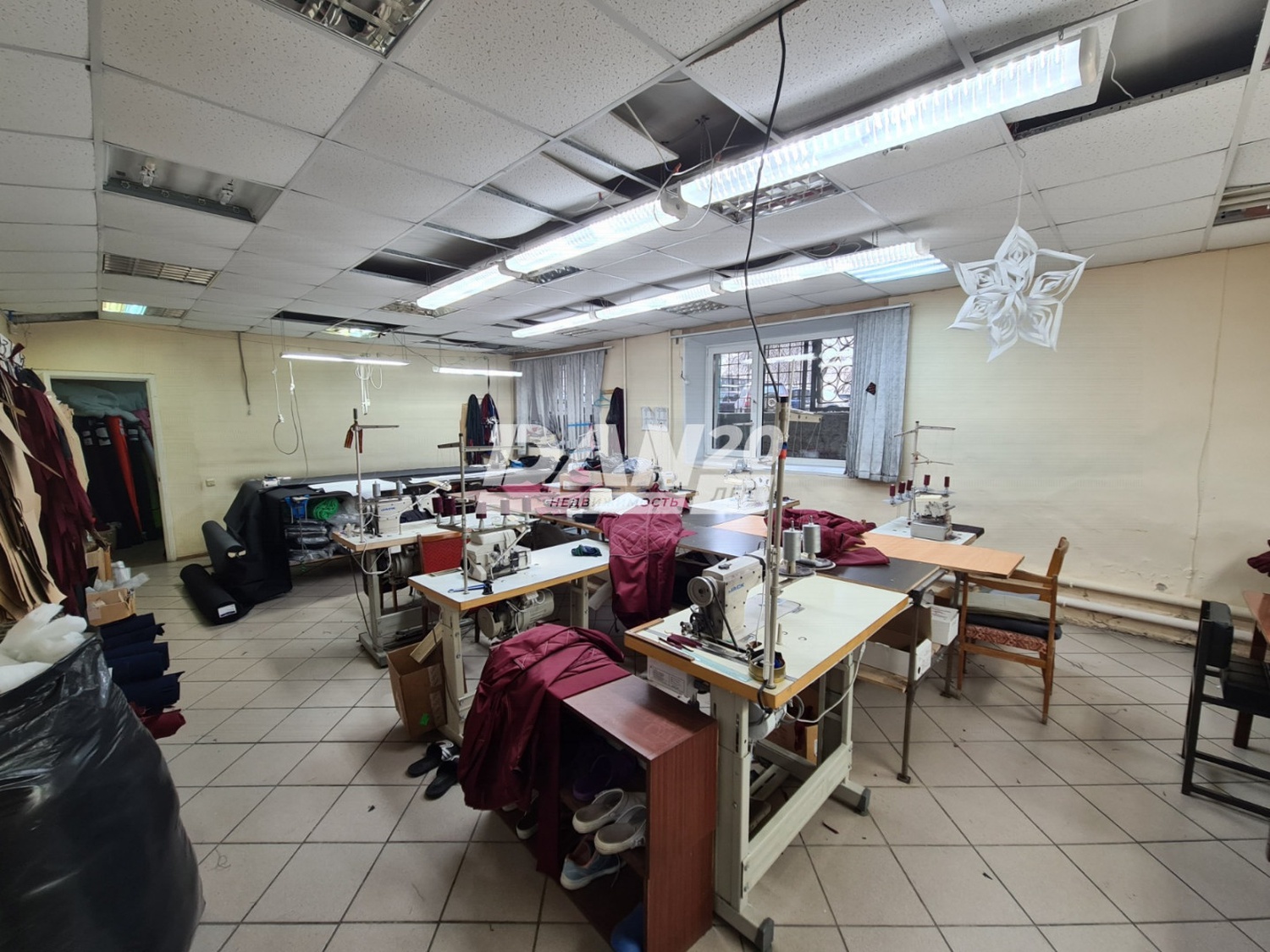 Помещение свободного назначения 245 м²