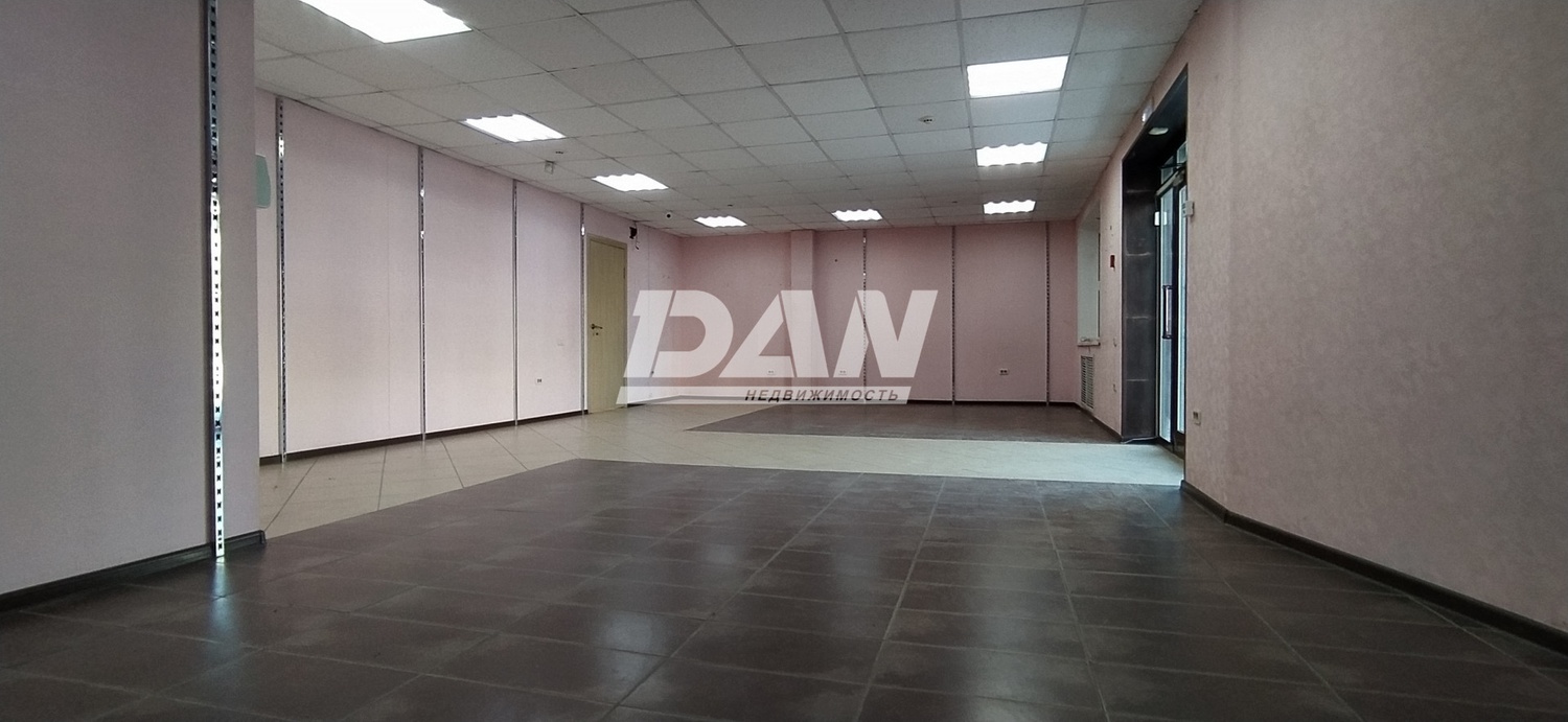 Торговое помещение 72,7 м²
