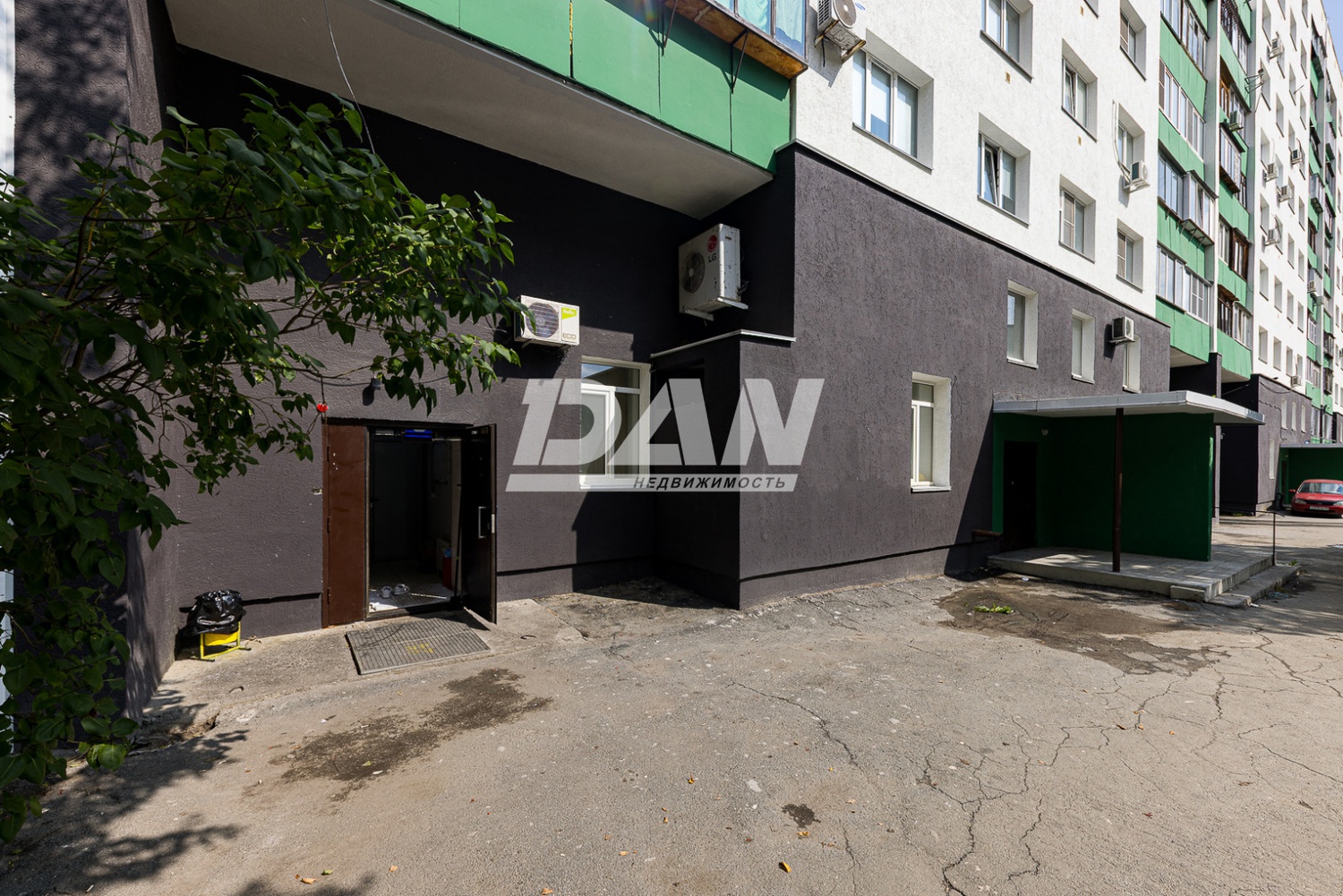 Помещение свободного назначения 1173,2 м²