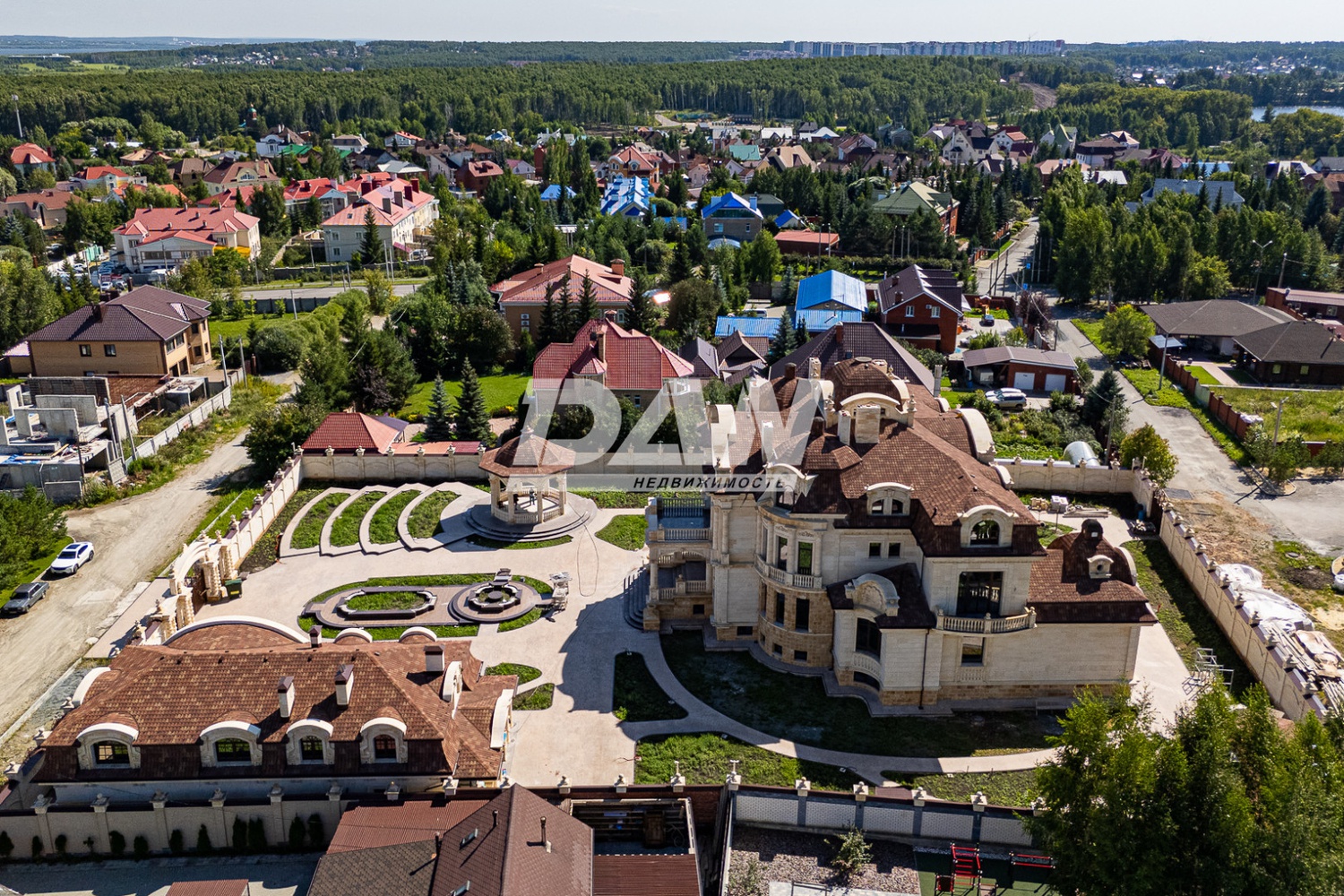 Помещение свободного назначения 1736,3 м²