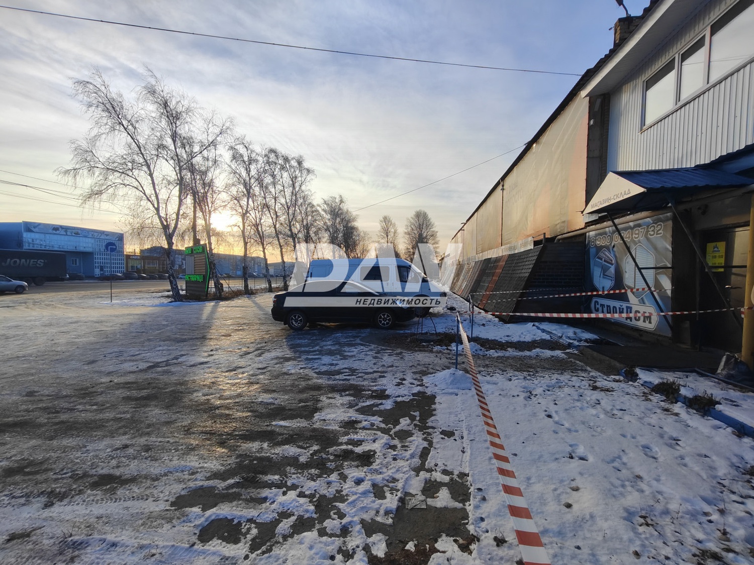 Торговое помещение 176 м²